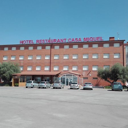 Hotel Restaurant Casa Miquel Alcarraz Esterno foto
