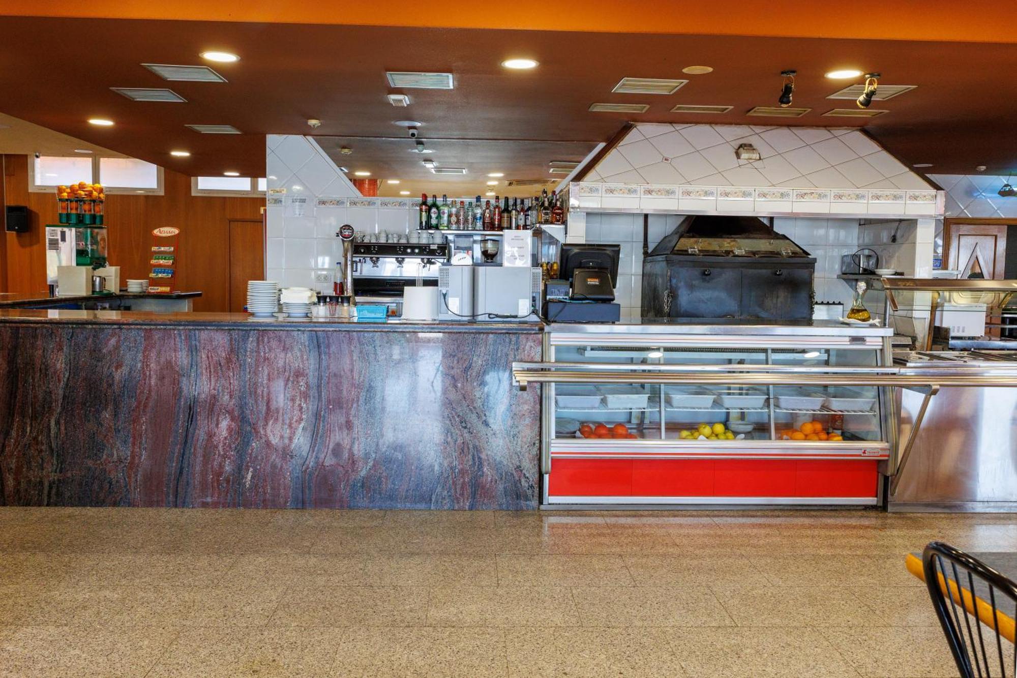Hotel Restaurant Casa Miquel Alcarraz Esterno foto